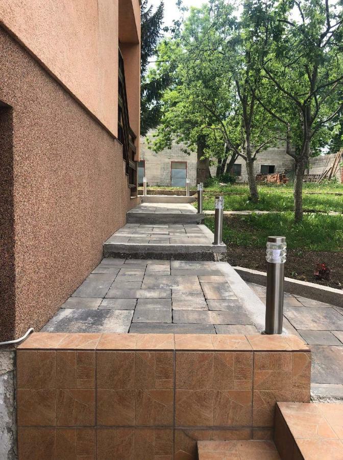 Apartment Majetic Gornji Vaganac Luaran gambar
